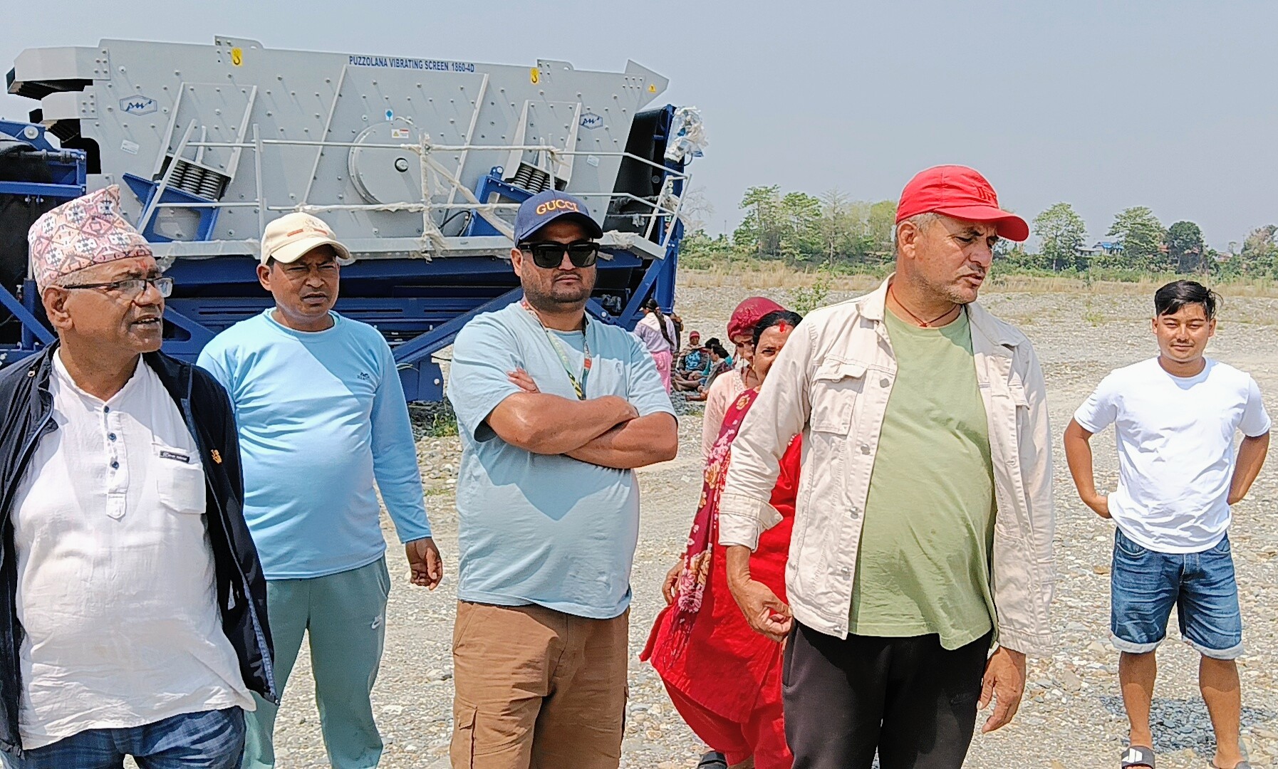 तेलिखोलामा मोबाईल क्रसर उधोग राख्ने विरुद्ध स्थानीय आन्दोलित, स्थानीय सरकारले कुनै निर्णय नगरेको नगरप्रमुख लावतिको भनाई।